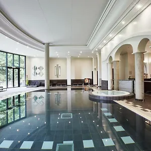 & Le Pavillon 5*, Charbonnières-les-Bains Frankreich