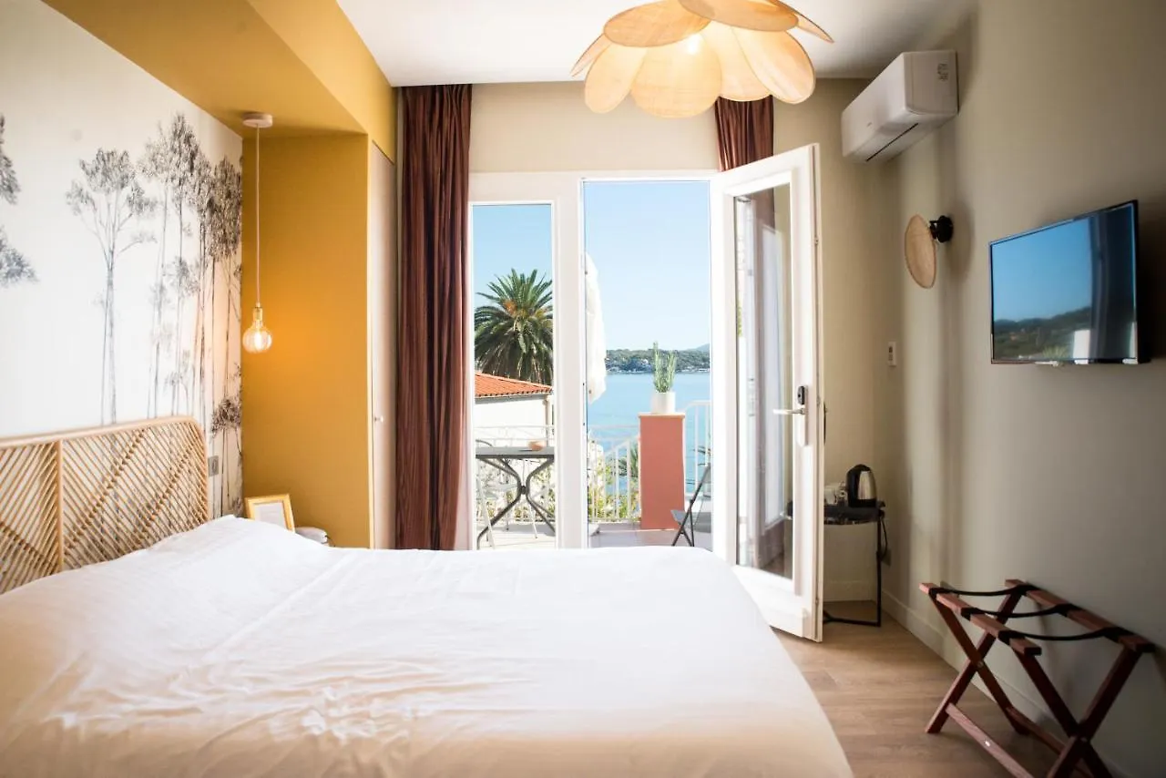 Les Galets Hotel Et B&B Bandol